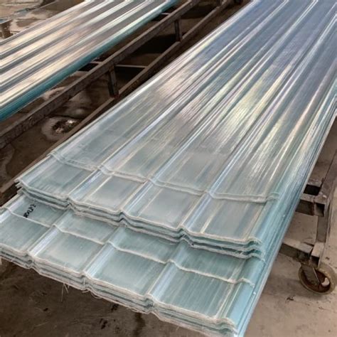 China Greenhouse Carport Roofing Material Plastic Skylight FRP Sandwich