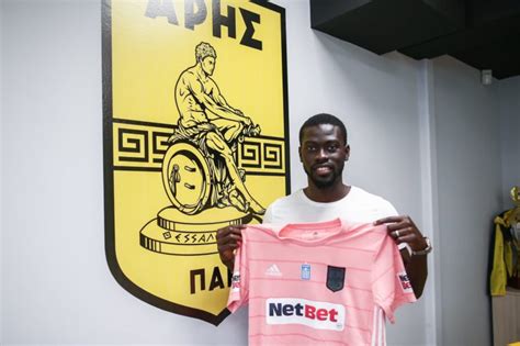 OFFICIEL Pape Alioune Ndiaye file en Grèce