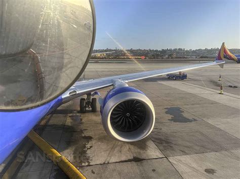 This is what 5 hours on a Southwest Airlines 737 MAX 8 is like – SANspotter