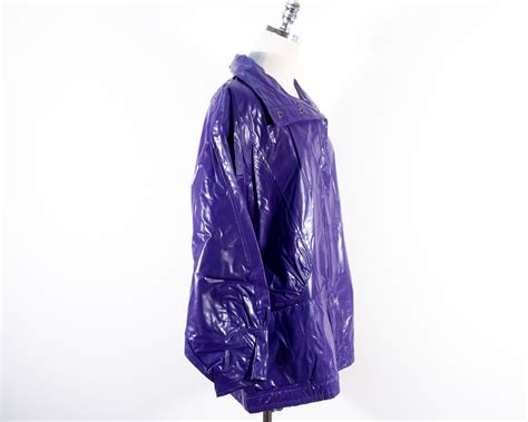 Vintage Kenn Sporn For Wippette Purple Vinyl Raincoat Large Shoulder