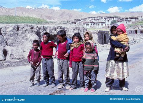 Children In Rural Village Life In Tibet Editorial Stock Image - Image ...