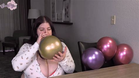 The Golden Balloon 4k Sarah Raes Big Boob Emporium Clips4sale