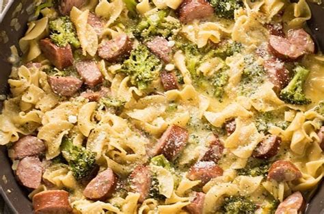 Cheesy Smoked Sausage One Pot Pasta The Salty Marshmallow Recipe Broccoli Sausage Healthy