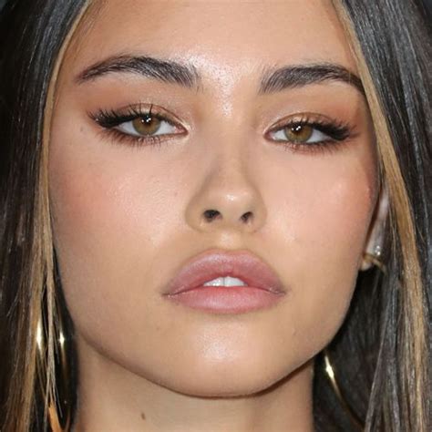 Madison Beer Clothes And Outfits Steal Her Style Red Lipstick Makeup