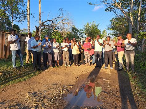 Comunitarios Demandan Diversas Obras En El Distrito Municipal Chirino