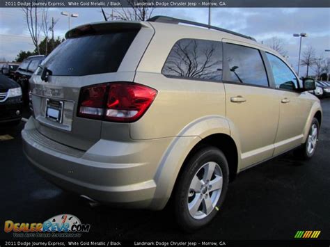 2011 Dodge Journey Express White Gold Metallic Black Photo 3