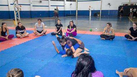 Projeto Da Prefeitura De Itupeva Ensina Jiu Jitsu Para Mulheres