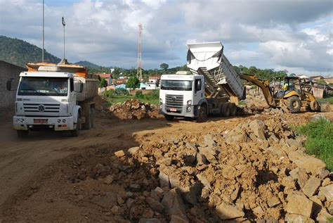 BARRO PRETO ACONTECE Tem Inicio as Obras do Cais de contenção do Rio