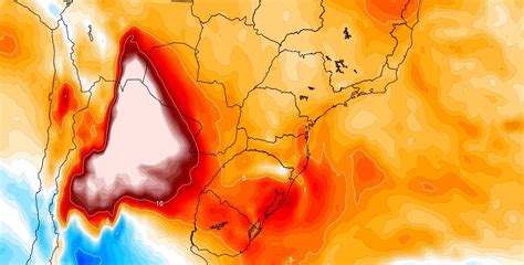 Bolha De Ar Superaquecido Garante Energia Para Formar Temporais