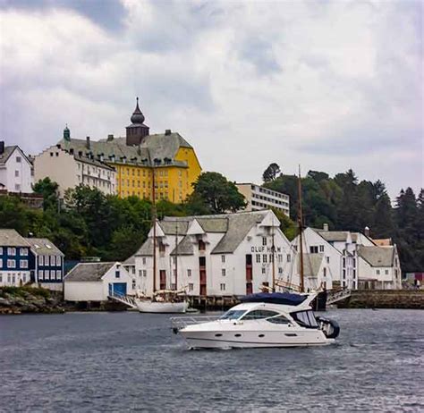 Alesund Norway: History, Hiking and Scenic Views