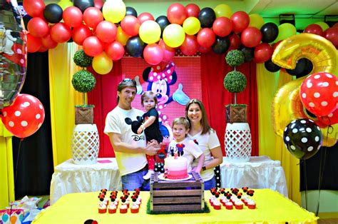 DIY Minnie Mouse Birthday Party Ideas - Sew Woodsy