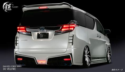 Toyota Vellfire Alphard Agh Ggh Rear Bumper Silk Blaze Glanzen