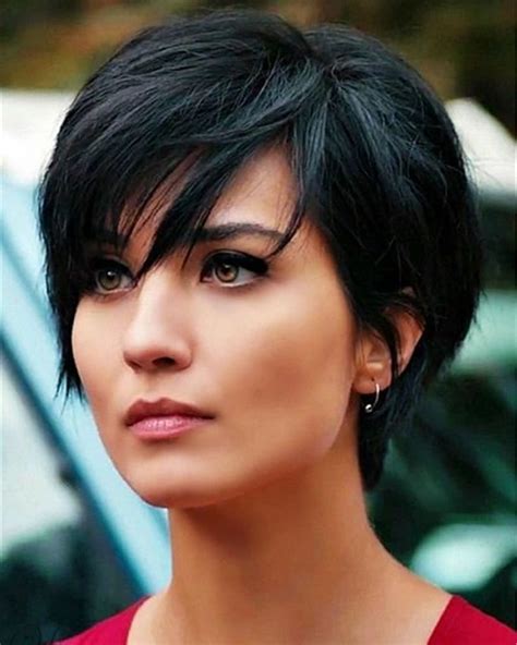 10 Easy Pixie Haircuts For Women Straight Hairstyles For Short Hair 2021