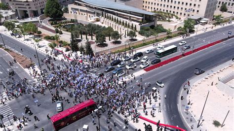 Protests Flare In Israel Over Netanyahus New Supreme Court Bill World News Sky News