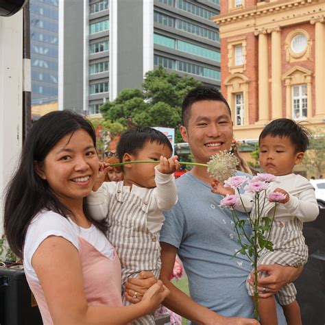 Lee Hsien Loong Daughter Yipeng Is Polite Gentle And Determined Says