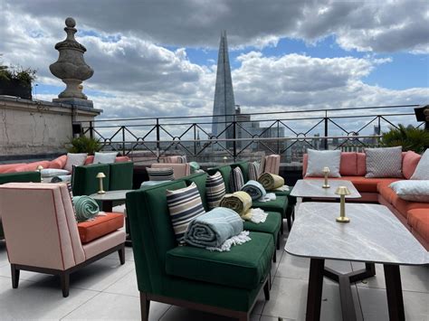 Hiring Rooftop Venues And Outdoor Spaces In London For Your Event