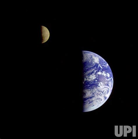 Photo: Earth and its Moon - WAX20071121301 - UPI.com