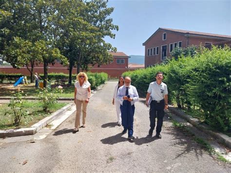 Un Pranzo Di Speranza Il Carcere Di Bellizzi Irpino Unisce Le Famiglie