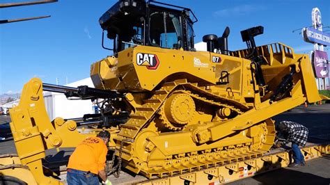 Unleashing The Power Maneuvering The New Next Gen Cat D Dozer Video