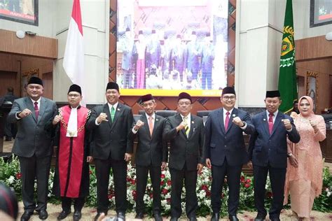 Ketua Dan Wakil Dprd Bogor Periode Resmi Dilantik