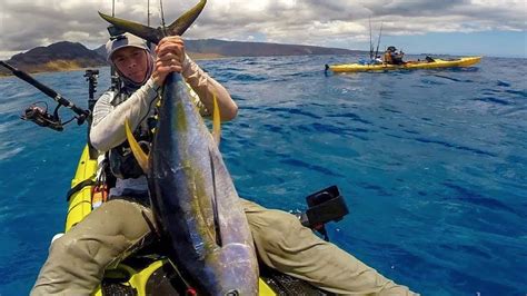 First Big Yellowfin Tuna Kayak Fishing Hawaii Flying Fish Tv Youtube