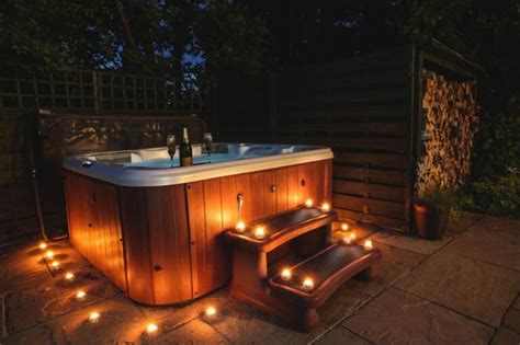 Best Lodges With Hot Tubs In Keswick Hand Picked List