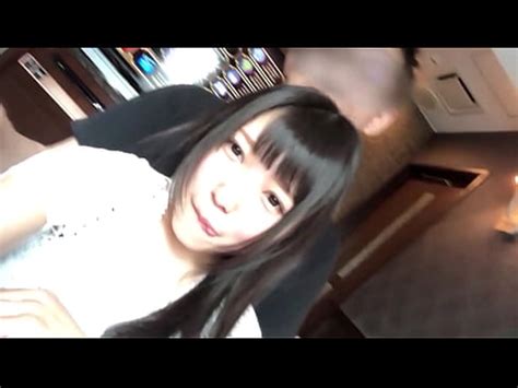 個人撮影せりりちゃん 18歳 メイドカフェ店員 超激カワ 美マン パイパン スレンダー くびれ 色白美肌 エロメイドコス 丁寧フェラ