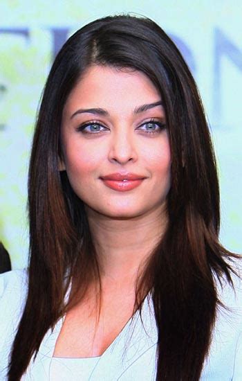 bolly: Aishwarya Rai Bachchan: Bachchan family is lucky for me, who ...