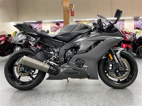 Yamaha R Ak Motors