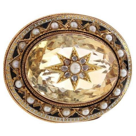 Antique Victorian Rose Cut Diamond And Gold Star Brooch Pin At 1stdibs