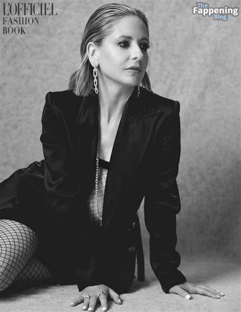 Sarah Michelle Gellar Sexy L’officiel Fashion Book June 2023 Issue 14 Photos ͡° ͜ʖ ͡