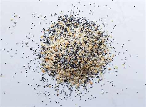 Here's What's In the Everything Bagel Seasoning — Eat This Not That