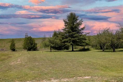 1 Acre Of Residential Land For Sale In Charlevoix Michigan Landsearch