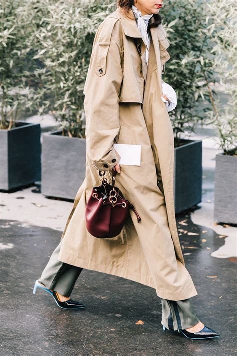 These 7 Chic Outfit Ideas Prove Trench Coats Make Everything Look