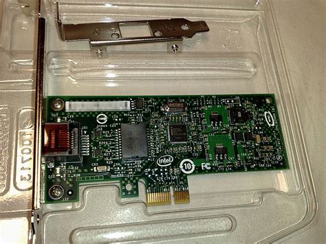 Image: An Intel 82574L Gigabit Ethernet NIC, PCI Express x1 card