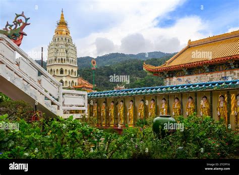 The Pagoda Of The Ten Thousand Buddhas At Kek Lok Si Temple Penang