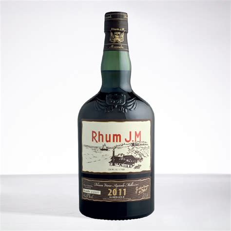 Rhum JM millésime 2011 rhum hors d âge brut de fût AOC Martinique