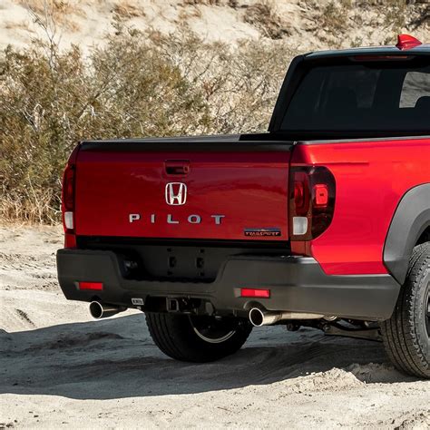 2023 Honda Pilot Morphs Into Unibody Pickup Truck Shows Ridgeline The