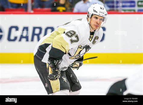 Pittsburgh Penguins Center Sidney Crosby 87 During The Nhl Game