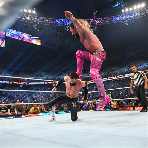 Seth Freakin Rollins Vs Finn Bálor Summerslam August 5 2023 Wwe Photo 45103925 Fanpop