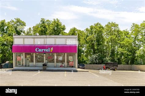 Carvel Cone Hi Res Stock Photography And Images Alamy