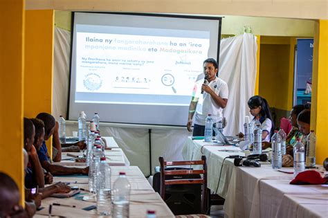 Small Scale Fishers In Madagascar Learn About Transparency In Fisheries