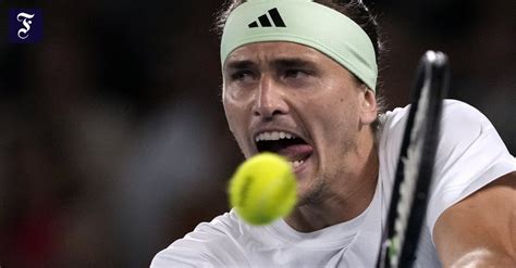 Alexander Zverev Lucha Contra Carlos Alcaraz Ahora Su Archirrival Est