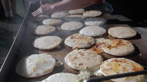 49 Pupusas El Salvador Stock Video Footage - 4K and HD Video Clips ...