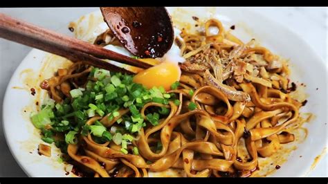 Shopee Top Seller Meet Mee Kl Chili Pan Mee Instant Noodle Malaysia Spicy Dry Ban Mian 辣椒板面