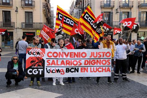 Continúa la huelga indefinida de los trabajadores de Bicing piden