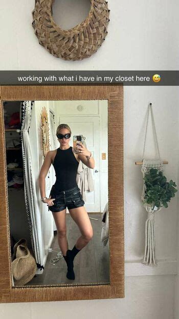 Naomi Soraya Naomi Soraya Naomisbooty Sorayaeckes Nude OnlyFans Photo The