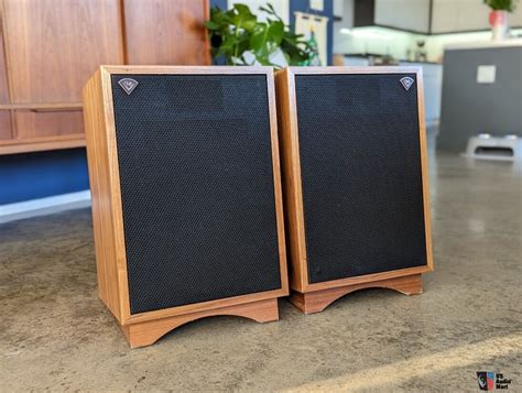 Klipsch Heresy Iii Walnut Photo Us Audio Mart