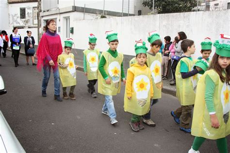 Alunos Das Nossas Escolas Desfilaram Muita Alegria E Cor Pelas Ruas Da