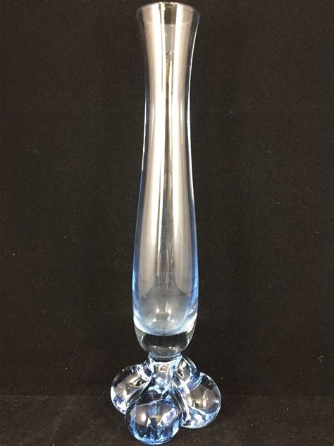 Elegant Blue Glass Bud Vase Hadir